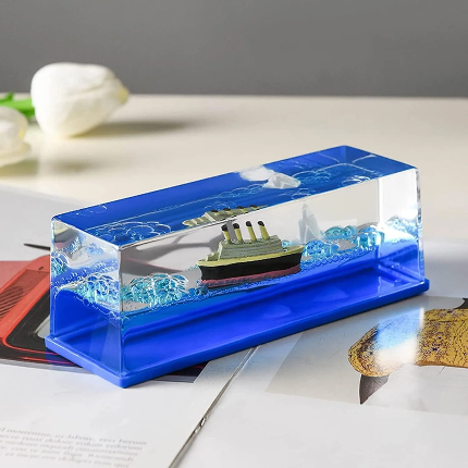 Titanic Cruise Ship Showpiece For Car Dashboard Decoration